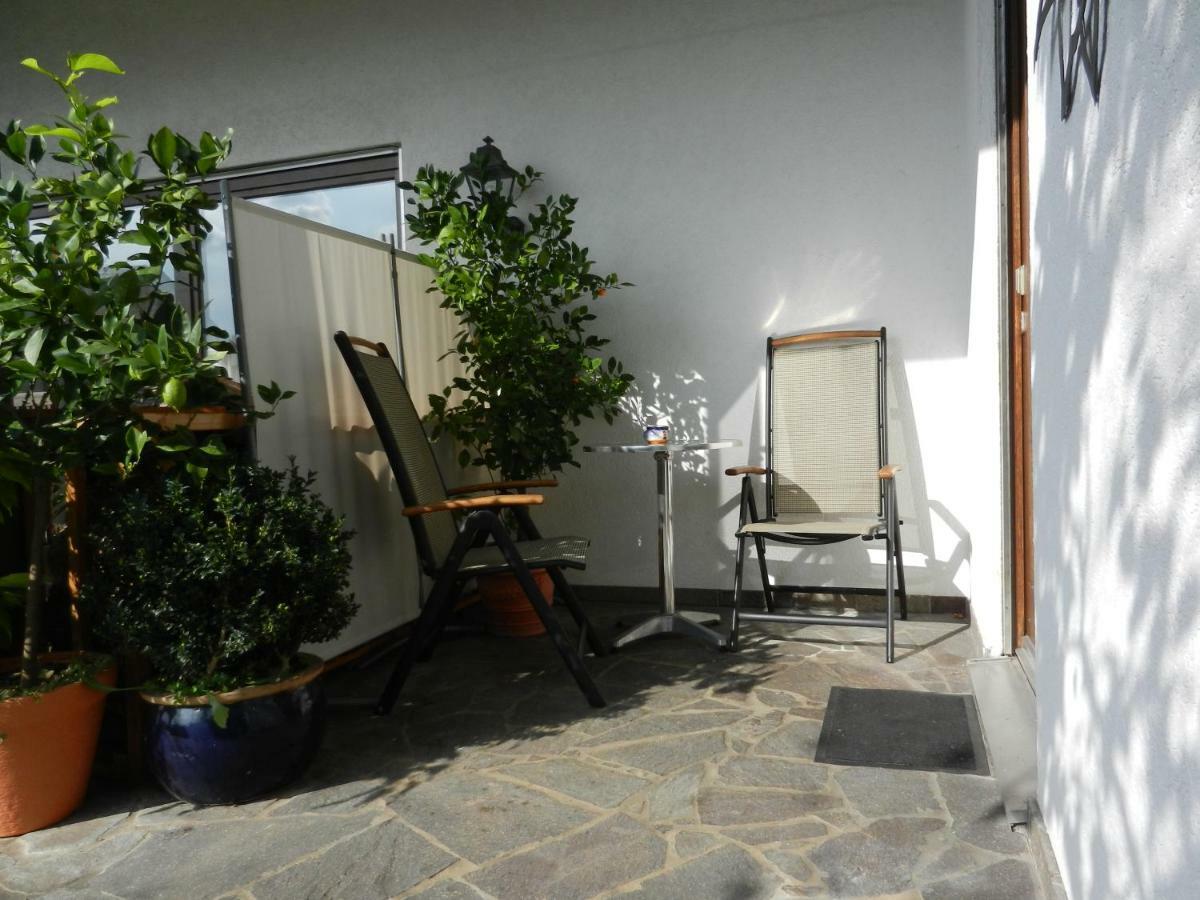 Apartment Am Stadtpark Neumarkt in der Oberpfalz Esterno foto